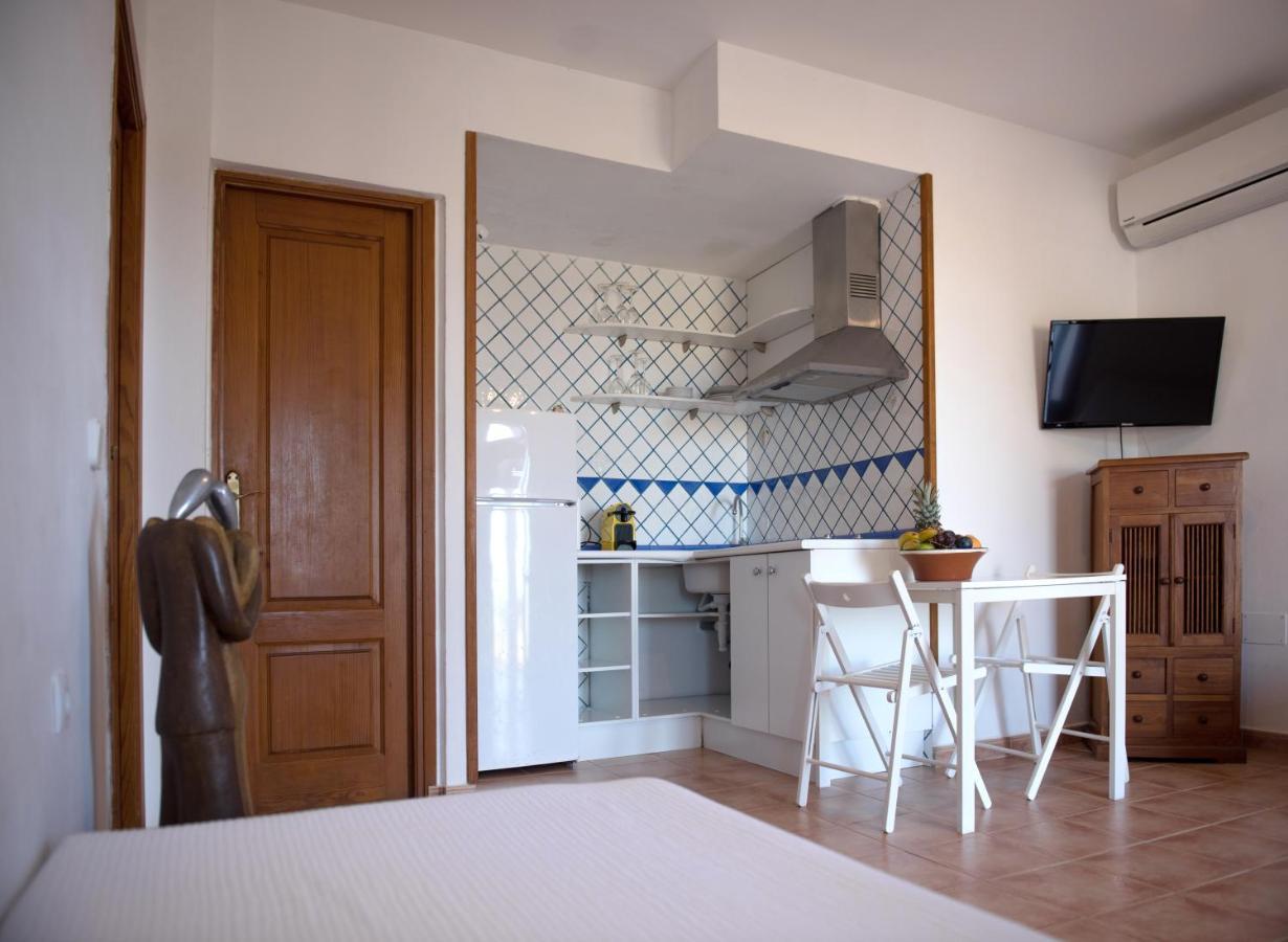 Apartamentos Vista Vedrá La Savina  Exterior foto