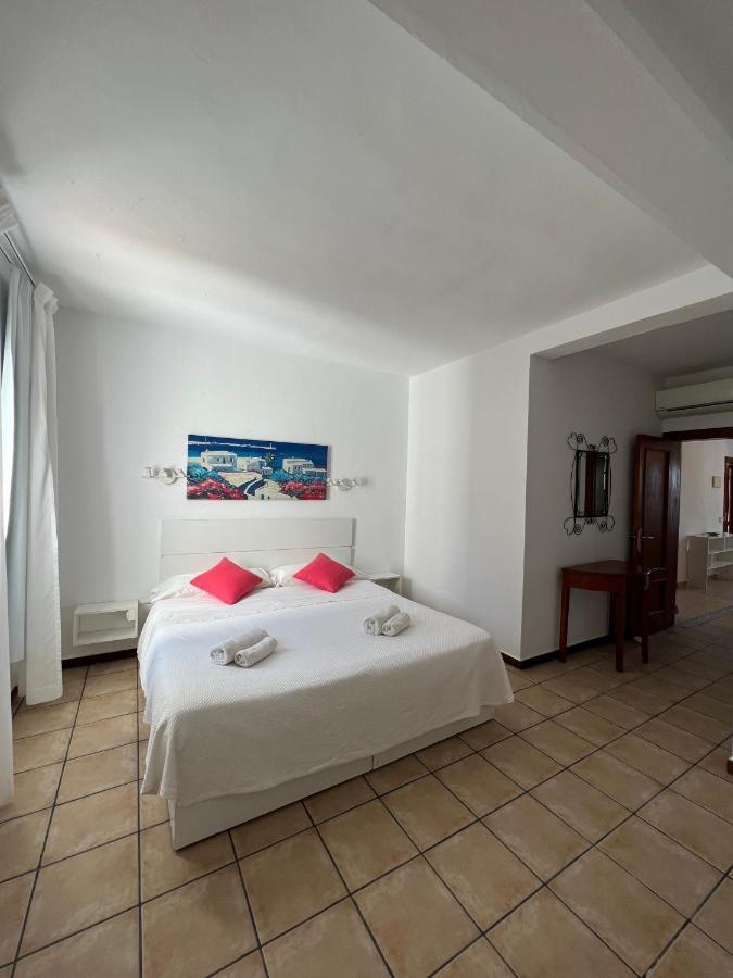 Apartamentos Vista Vedrá La Savina  Exterior foto